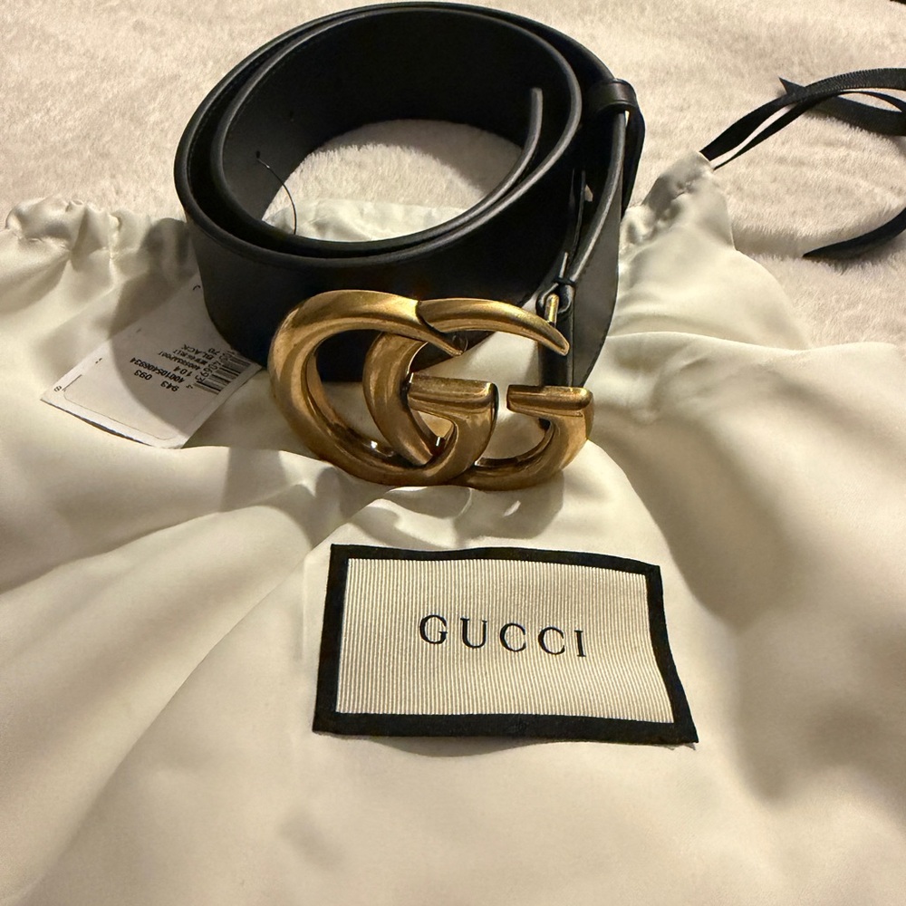 Authentic Gucci Black Leather Belt - Picture 4 of 5